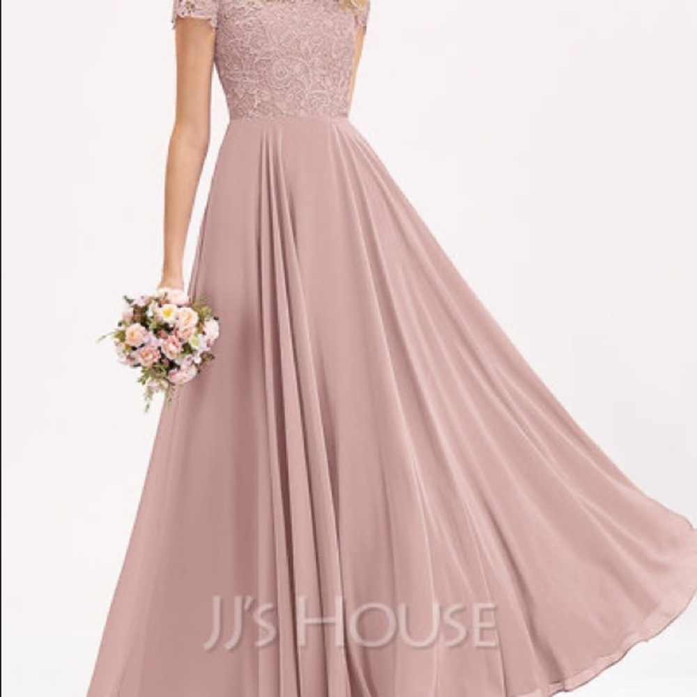 JJs House Elegant Lace Maxi Dress in Dusty Pink